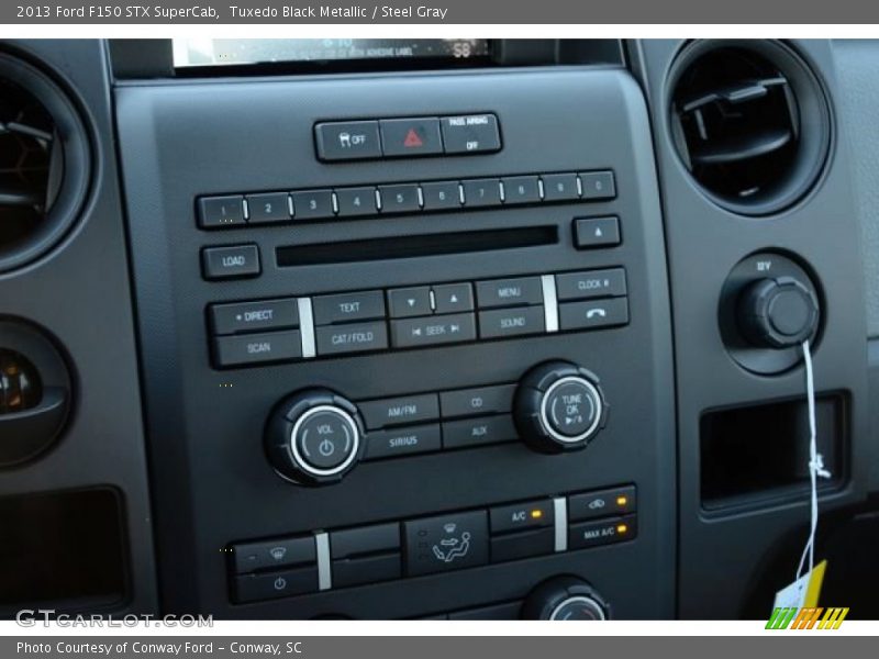 Tuxedo Black Metallic / Steel Gray 2013 Ford F150 STX SuperCab