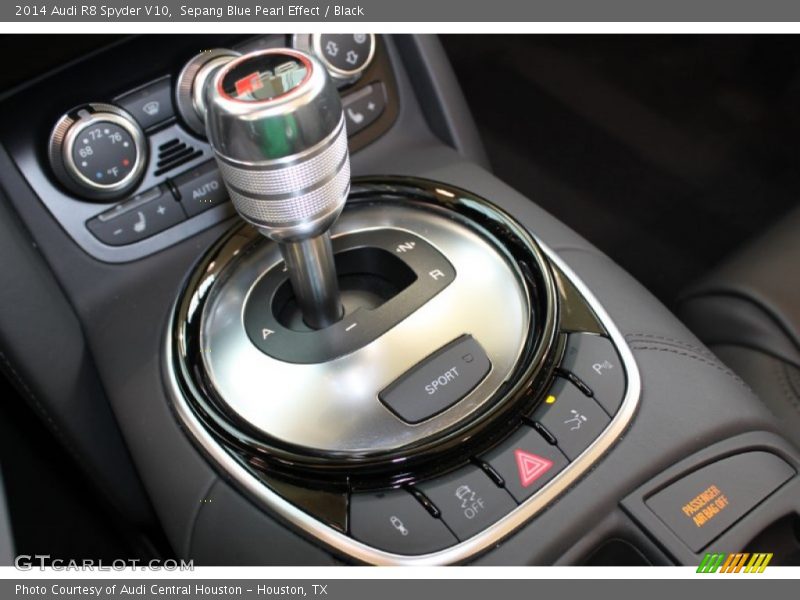  2014 R8 Spyder V10 7 Speed Audi S tronic dual-clutch Automatic Shifter