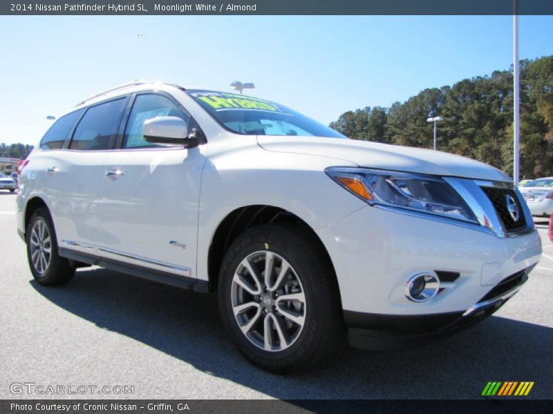 Moonlight White / Almond 2014 Nissan Pathfinder Hybrid SL