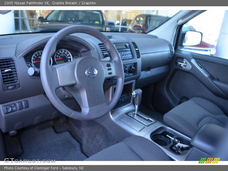 Granite Metallic / Graphite 2005 Nissan Pathfinder XE