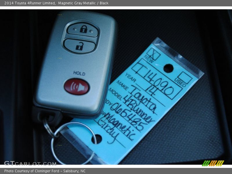 Magnetic Gray Metallic / Black 2014 Toyota 4Runner Limited