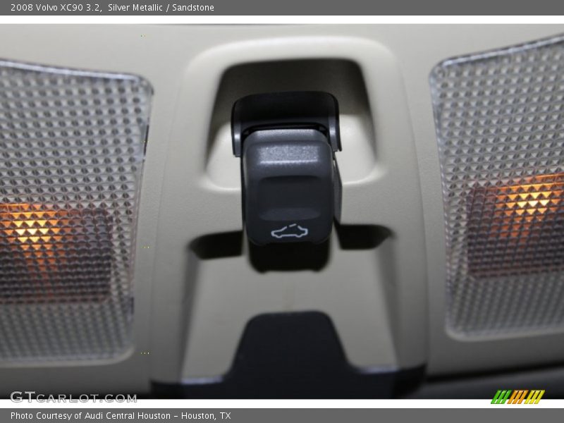 Silver Metallic / Sandstone 2008 Volvo XC90 3.2