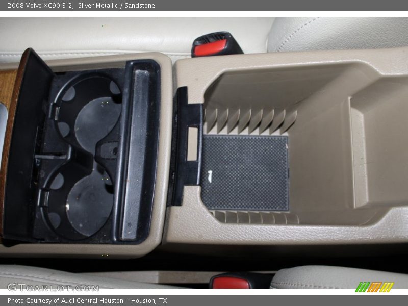Silver Metallic / Sandstone 2008 Volvo XC90 3.2