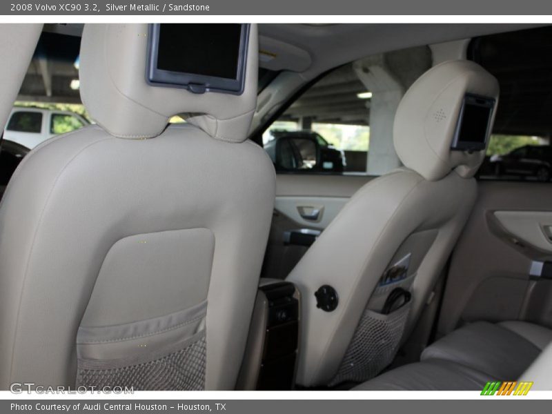 Silver Metallic / Sandstone 2008 Volvo XC90 3.2