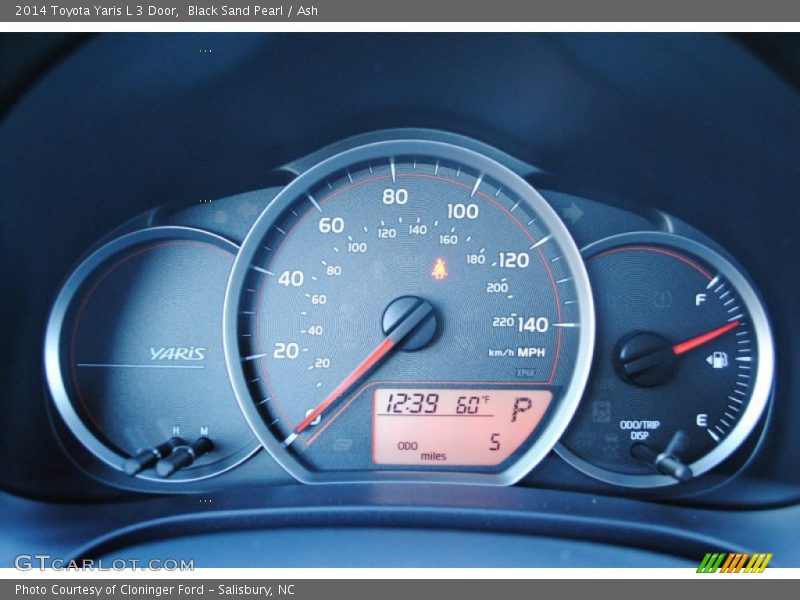 Black Sand Pearl / Ash 2014 Toyota Yaris L 3 Door