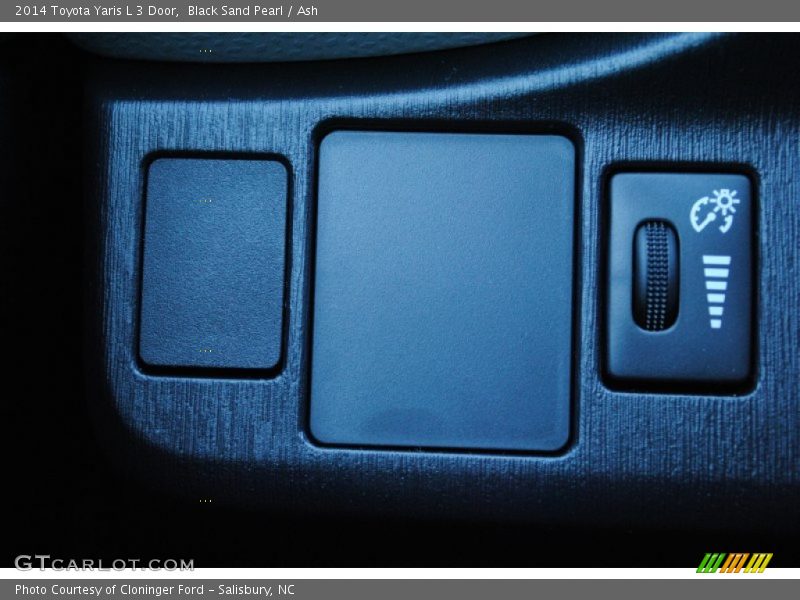 Black Sand Pearl / Ash 2014 Toyota Yaris L 3 Door
