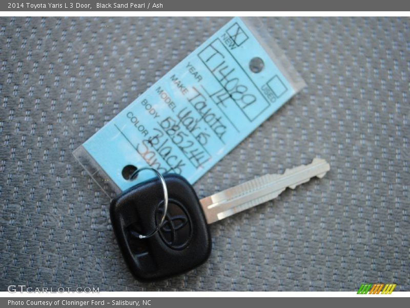 Black Sand Pearl / Ash 2014 Toyota Yaris L 3 Door