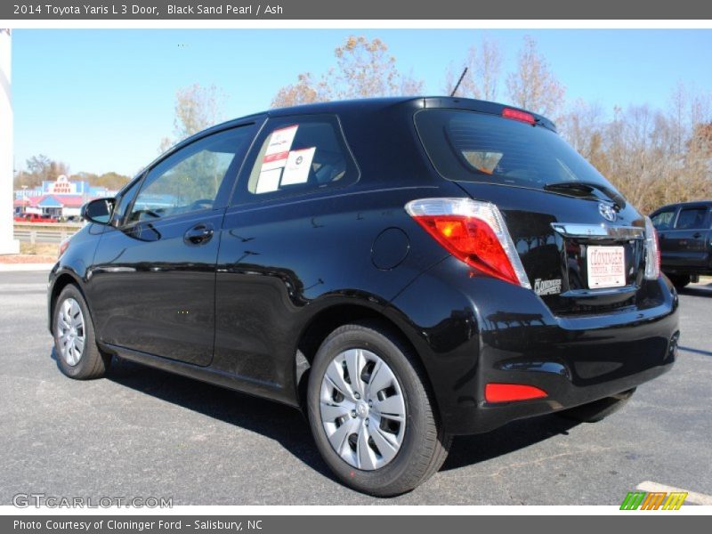 Black Sand Pearl / Ash 2014 Toyota Yaris L 3 Door