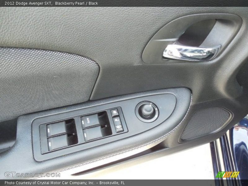 Blackberry Pearl / Black 2012 Dodge Avenger SXT