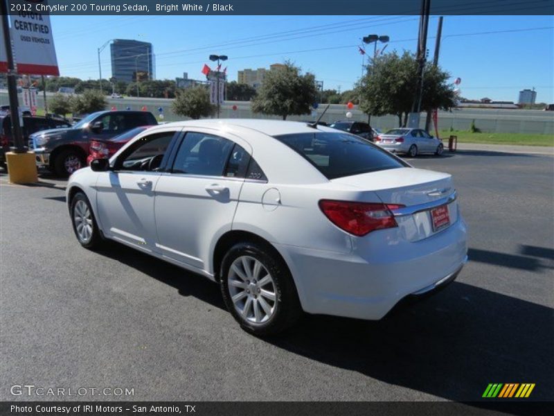 Bright White / Black 2012 Chrysler 200 Touring Sedan