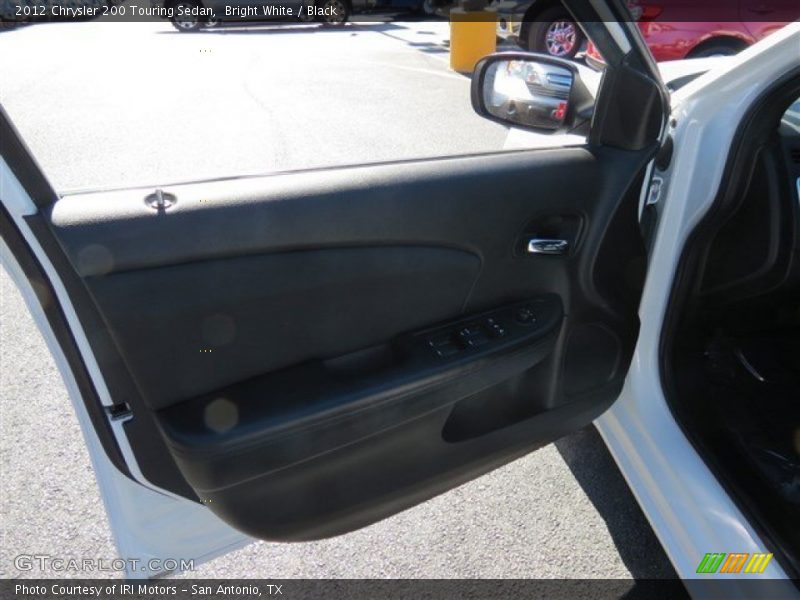 Bright White / Black 2012 Chrysler 200 Touring Sedan