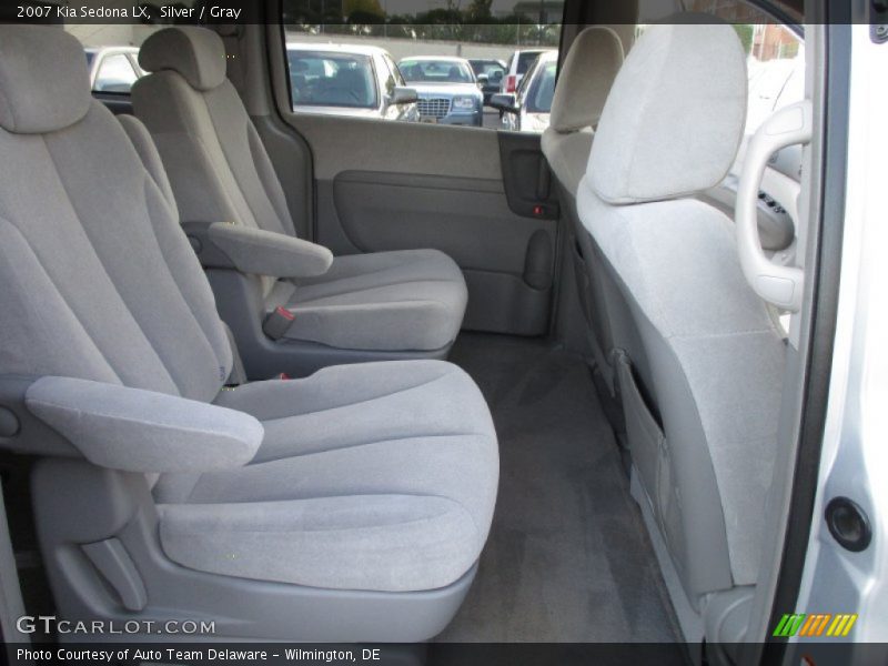 Silver / Gray 2007 Kia Sedona LX