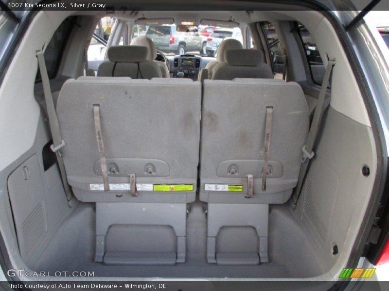Silver / Gray 2007 Kia Sedona LX