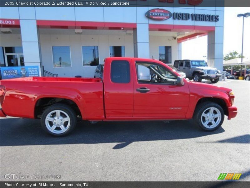 Victory Red / Sandstone 2005 Chevrolet Colorado LS Extended Cab
