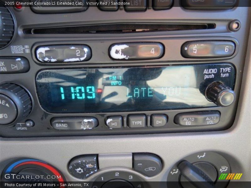 Victory Red / Sandstone 2005 Chevrolet Colorado LS Extended Cab