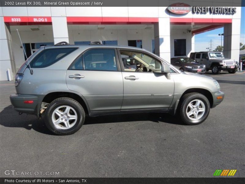 Mineral Green Opalescent / Ivory 2002 Lexus RX 300