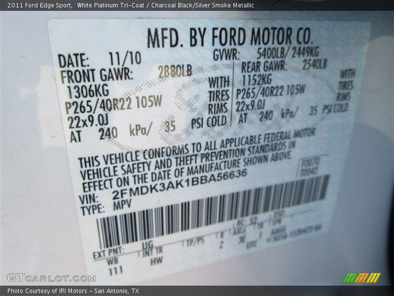 White Platinum Tri-Coat / Charcoal Black/Silver Smoke Metallic 2011 Ford Edge Sport