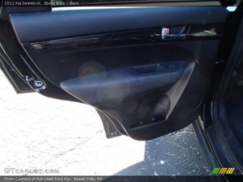 Ebony Black / Black 2011 Kia Sorento LX