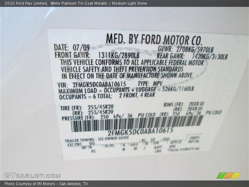 White Platinum Tri-Coat Metallic / Medium Light Stone 2010 Ford Flex Limited