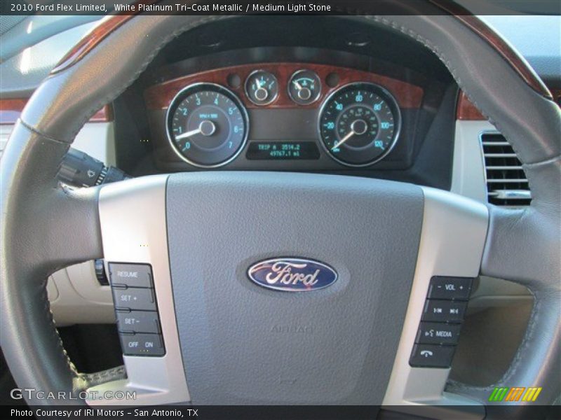 White Platinum Tri-Coat Metallic / Medium Light Stone 2010 Ford Flex Limited