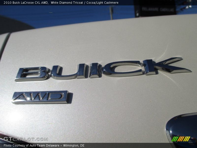 White Diamond Tricoat / Cocoa/Light Cashmere 2010 Buick LaCrosse CXL AWD