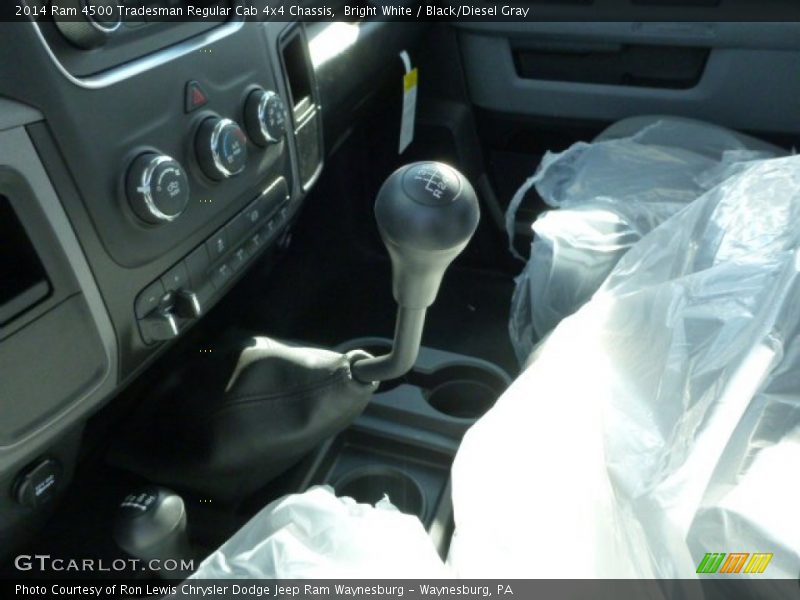 Bright White / Black/Diesel Gray 2014 Ram 4500 Tradesman Regular Cab 4x4 Chassis