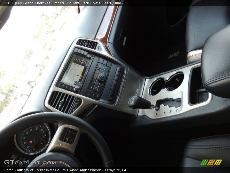 Brilliant Black Crystal Pearl / Black 2013 Jeep Grand Cherokee Limited