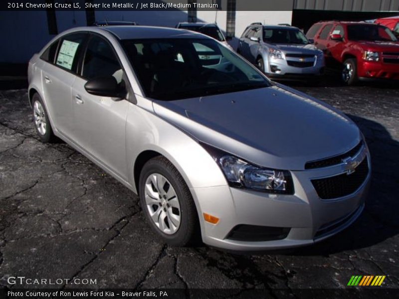 Silver Ice Metallic / Jet Black/Medium Titanium 2014 Chevrolet Cruze LS