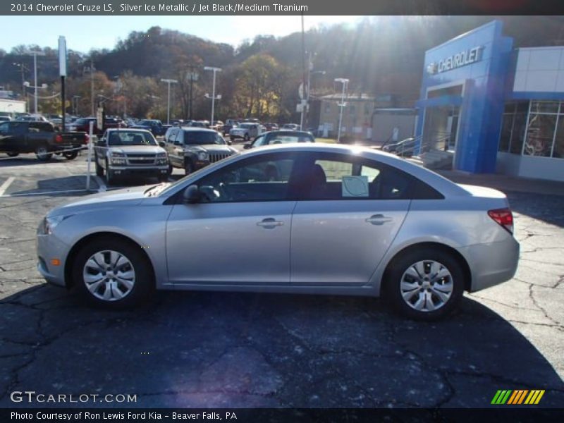 Silver Ice Metallic / Jet Black/Medium Titanium 2014 Chevrolet Cruze LS