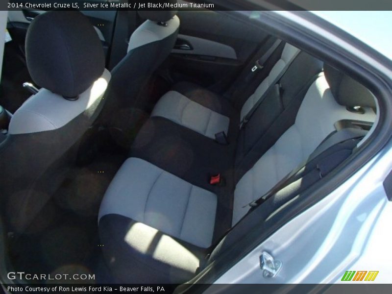 Silver Ice Metallic / Jet Black/Medium Titanium 2014 Chevrolet Cruze LS