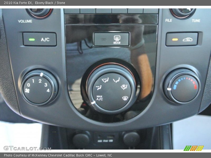 Ebony Black / Stone 2010 Kia Forte EX