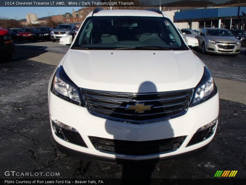 White / Dark Titanium/Light Titanium 2014 Chevrolet Traverse LT AWD