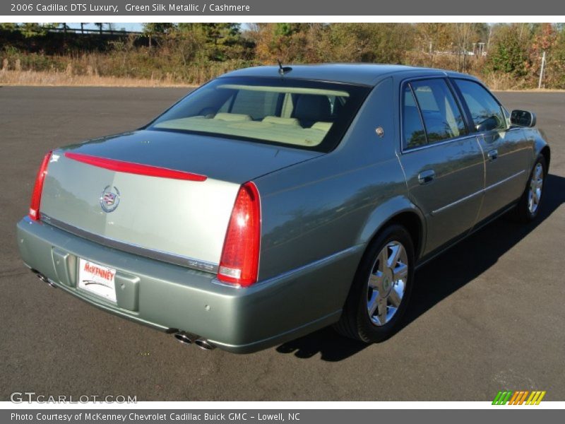 Green Silk Metallic / Cashmere 2006 Cadillac DTS Luxury