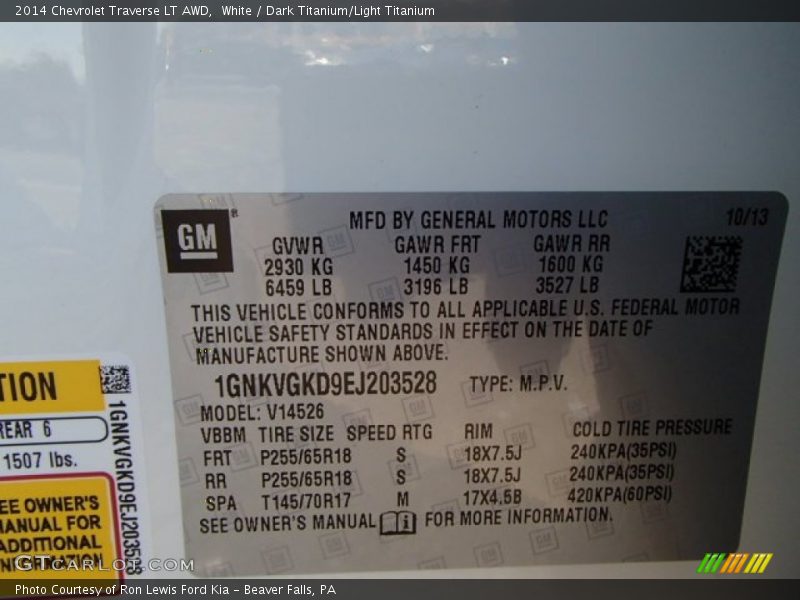 White / Dark Titanium/Light Titanium 2014 Chevrolet Traverse LT AWD