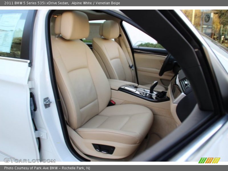 Alpine White / Venetian Beige 2011 BMW 5 Series 535i xDrive Sedan