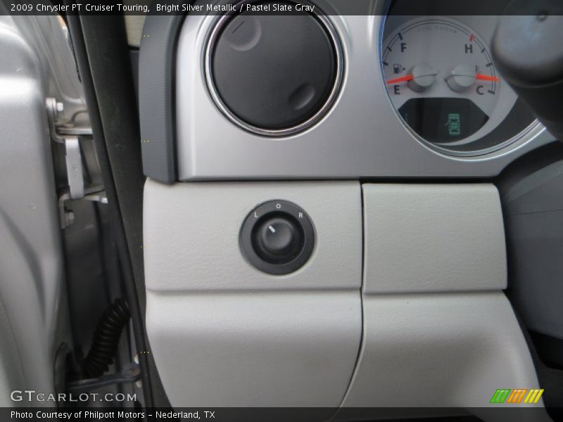 Bright Silver Metallic / Pastel Slate Gray 2009 Chrysler PT Cruiser Touring
