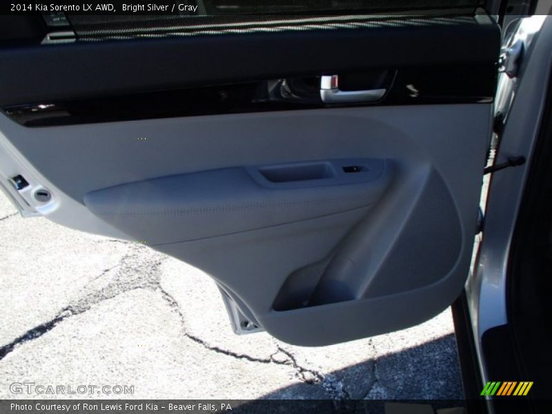 Bright Silver / Gray 2014 Kia Sorento LX AWD