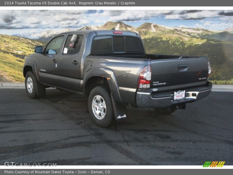 Magnetic Gray Metallic / Graphite 2014 Toyota Tacoma V6 Double Cab 4x4