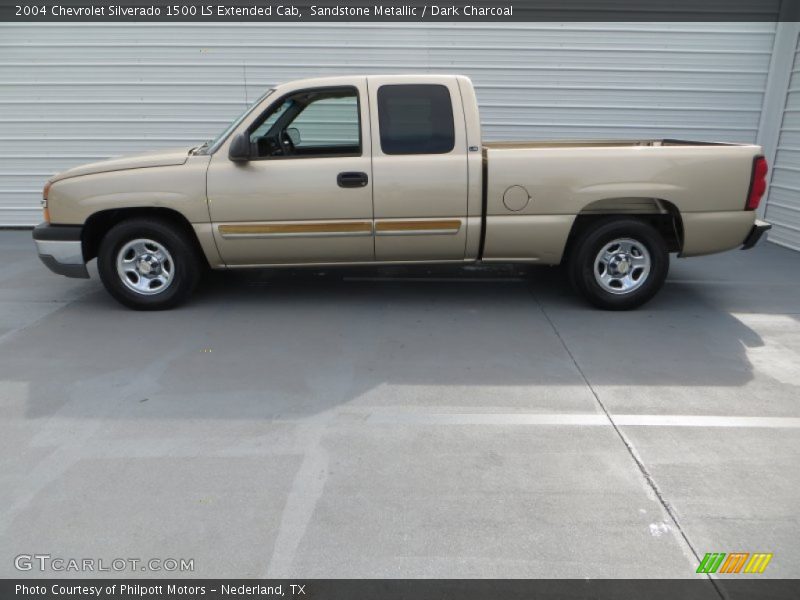 Sandstone Metallic / Dark Charcoal 2004 Chevrolet Silverado 1500 LS Extended Cab