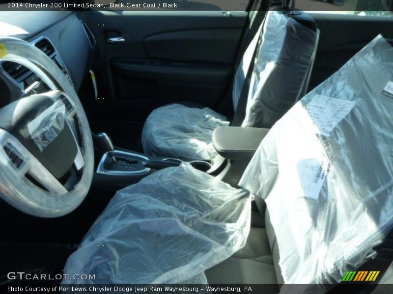 Black Clear Coat / Black 2014 Chrysler 200 Limited Sedan