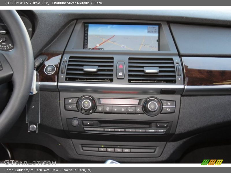 Titanium Silver Metallic / Black 2013 BMW X5 xDrive 35d