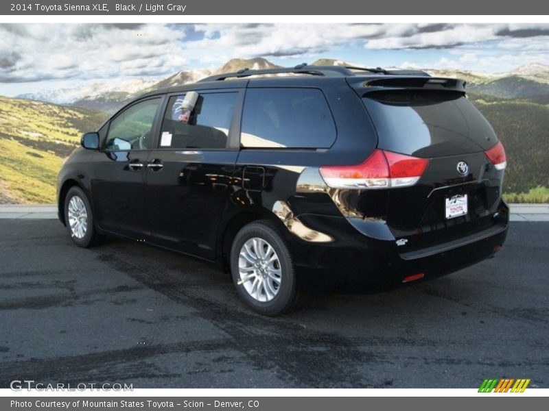 Black / Light Gray 2014 Toyota Sienna XLE