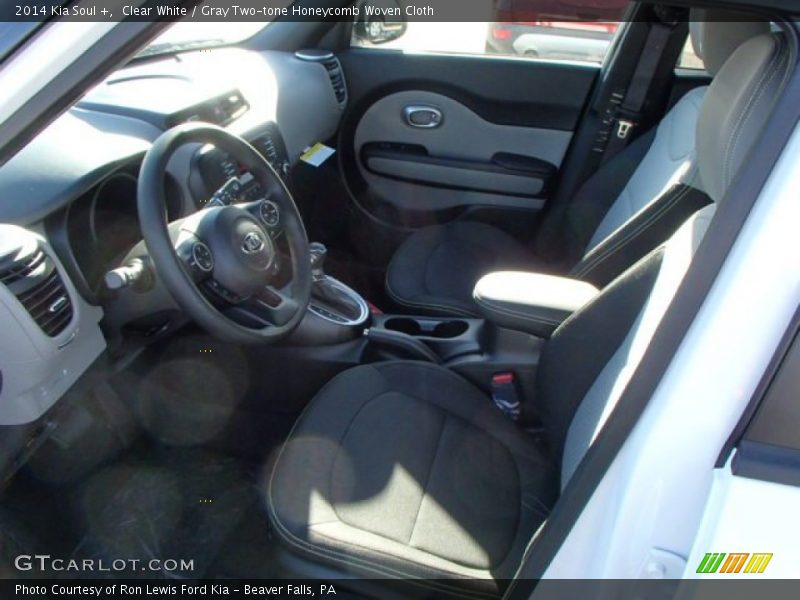 Front Seat of 2014 Soul +