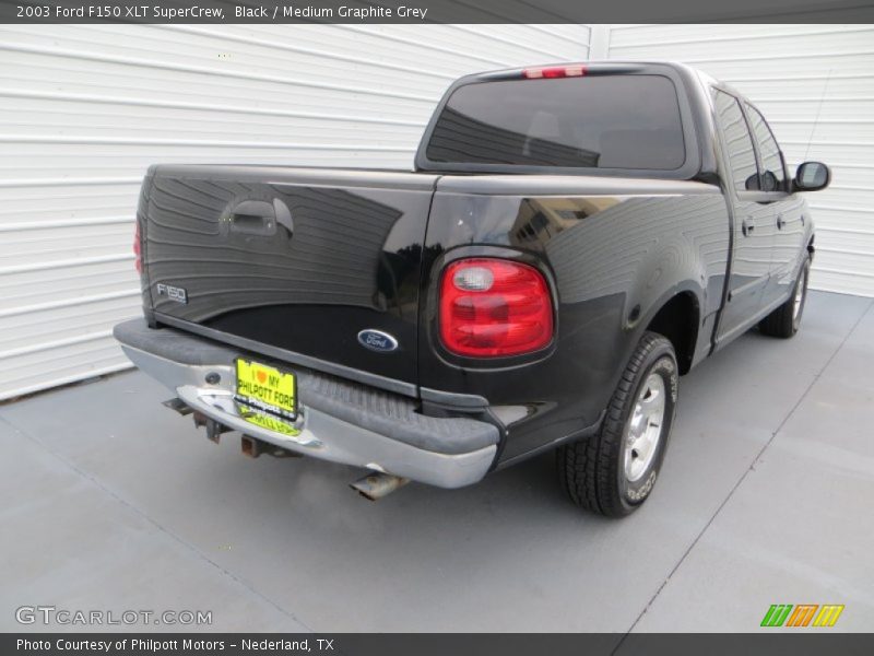 Black / Medium Graphite Grey 2003 Ford F150 XLT SuperCrew