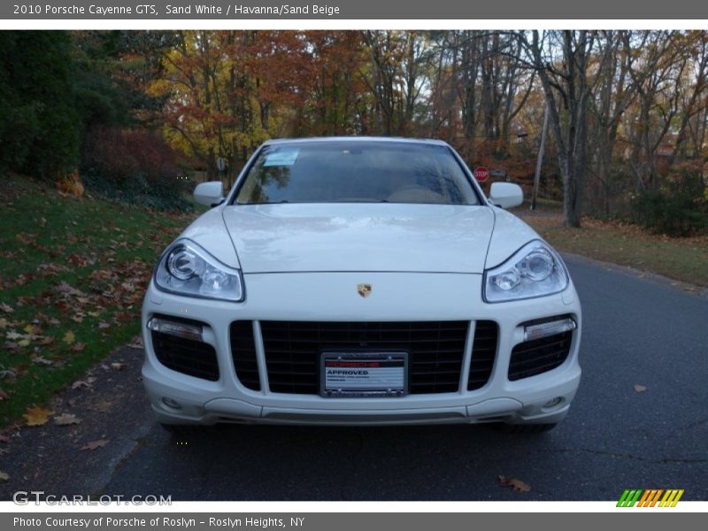 Sand White / Havanna/Sand Beige 2010 Porsche Cayenne GTS