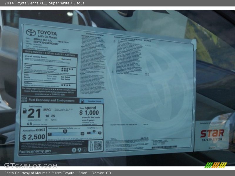 Super White / Bisque 2014 Toyota Sienna XLE