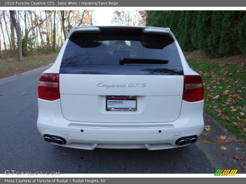 Sand White / Havanna/Sand Beige 2010 Porsche Cayenne GTS