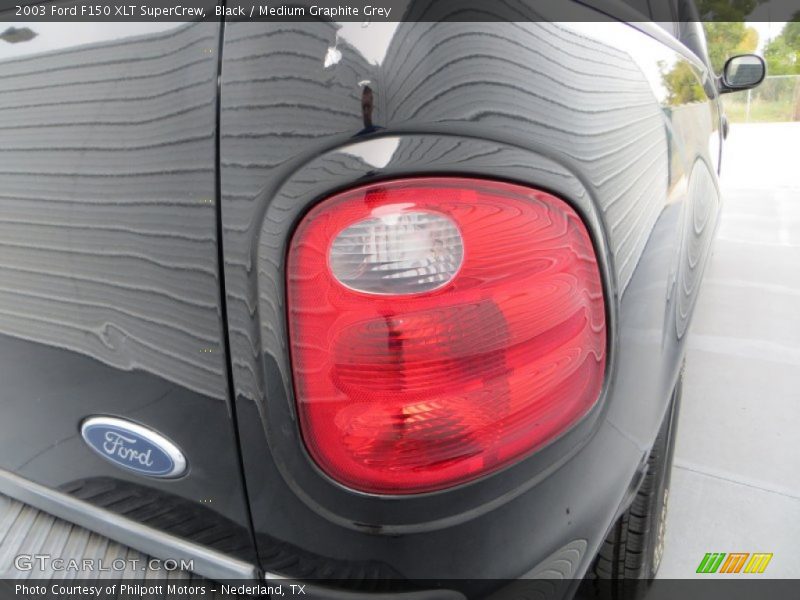 Black / Medium Graphite Grey 2003 Ford F150 XLT SuperCrew