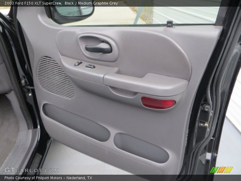 Black / Medium Graphite Grey 2003 Ford F150 XLT SuperCrew