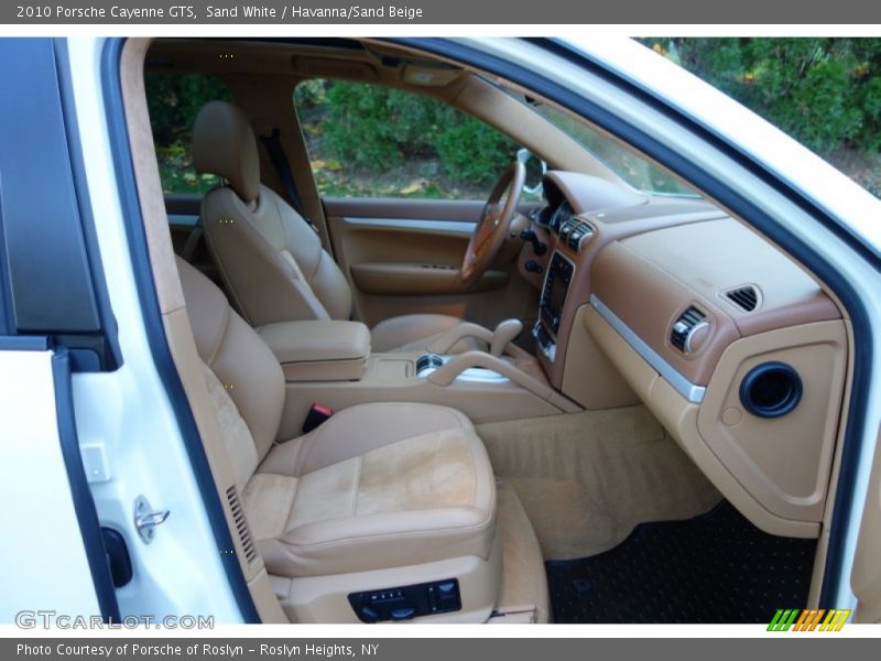 Sand White / Havanna/Sand Beige 2010 Porsche Cayenne GTS